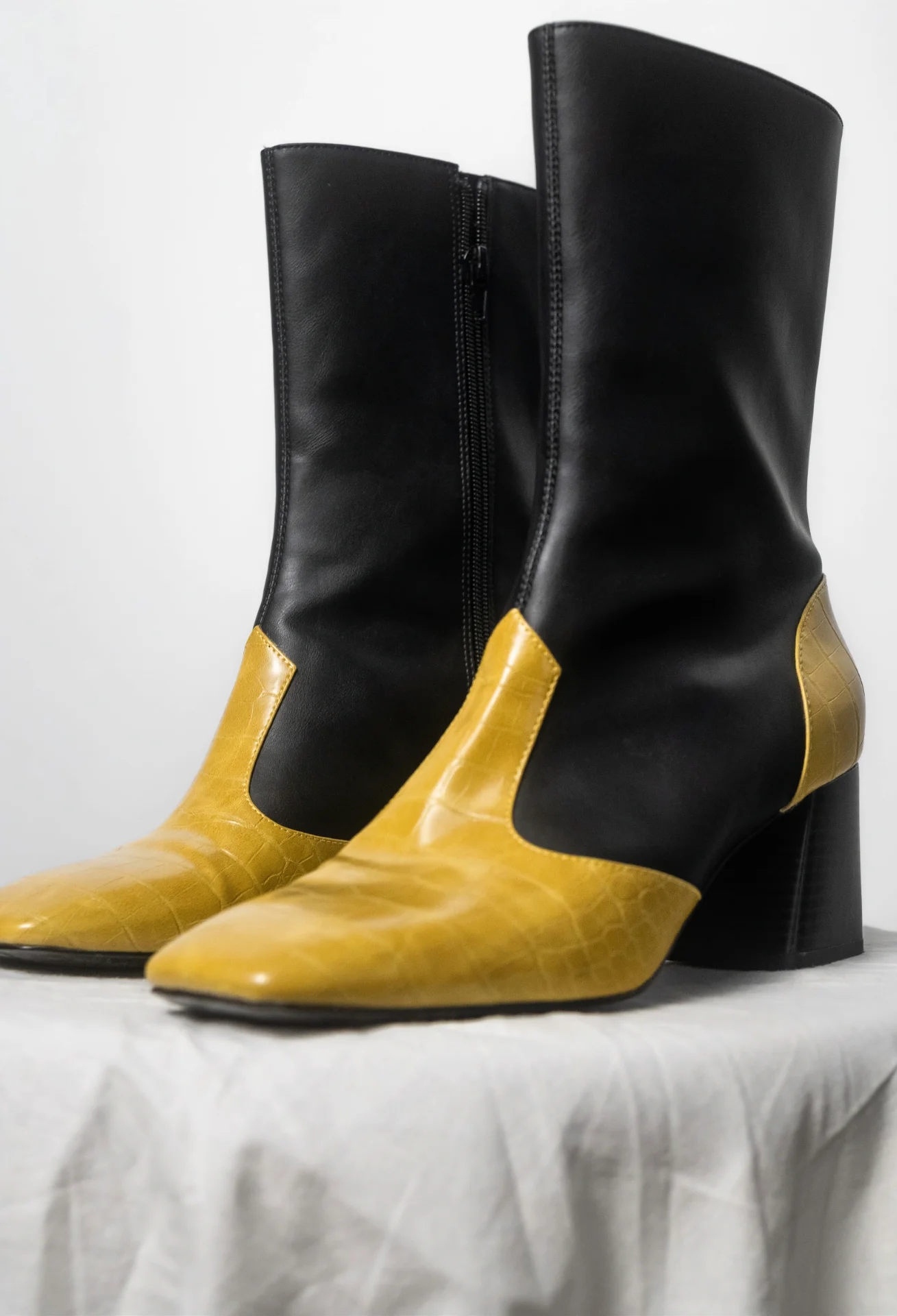 Monki - Black and Yellow Boots (40)