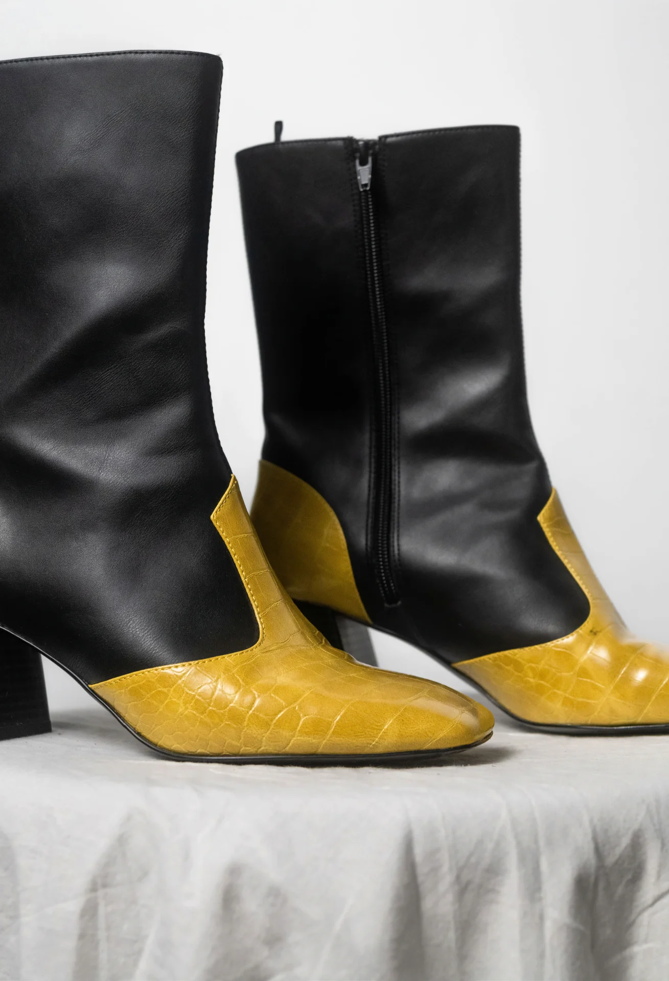 Monki - Black and Yellow Boots (40)